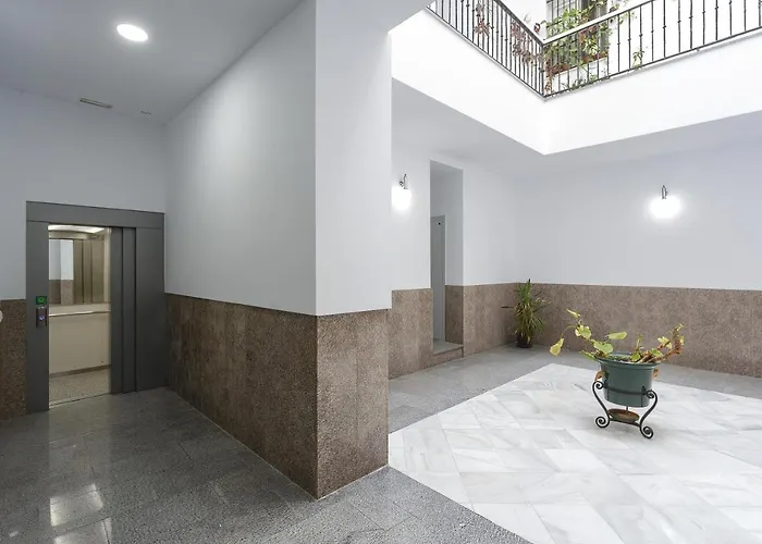 El Capitan Veneno By Cadiz4rentals * Cadice