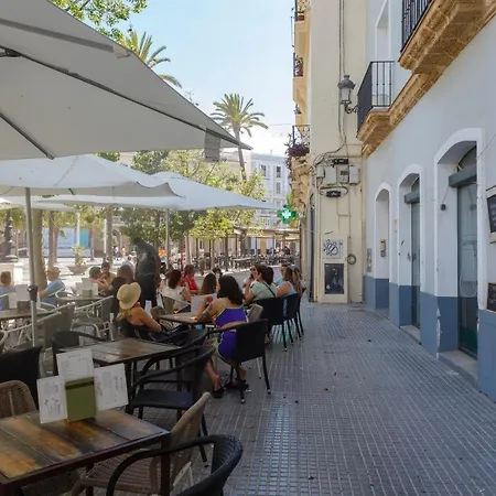 Apartamento El Capitan Veneno By Cadiz4rentals *
