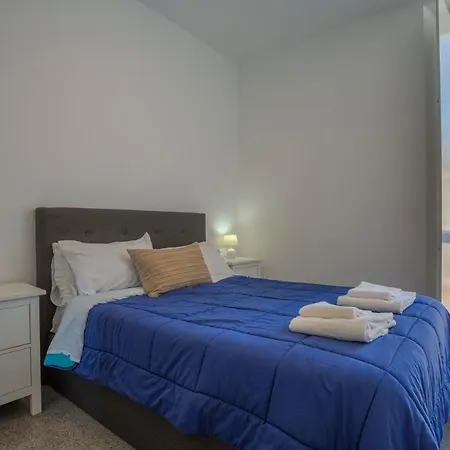Apartamento El Capitan Veneno By Cadiz4rentals