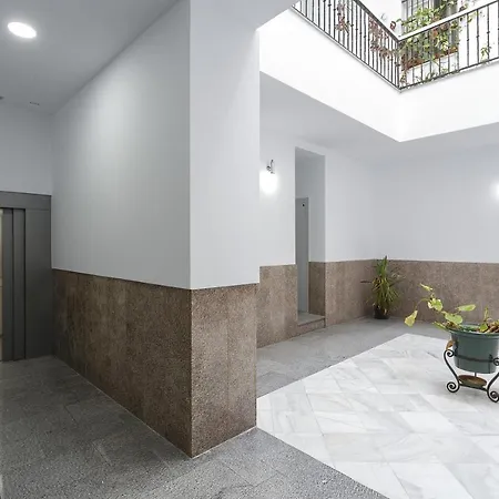 El Capitan Veneno By Cadiz4rentals * Cadiz