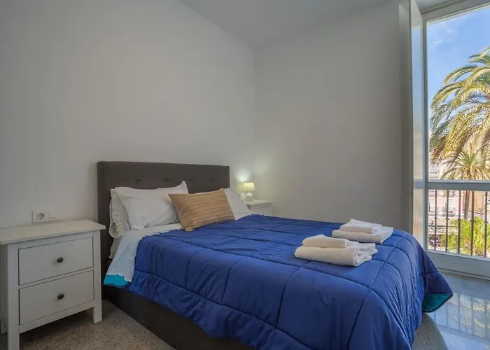 Apartment El Capitan Veneno By Cadiz4rentals