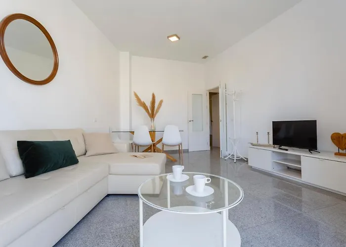 Apartment El Capitan Veneno By Cadiz4rentals Cadiz